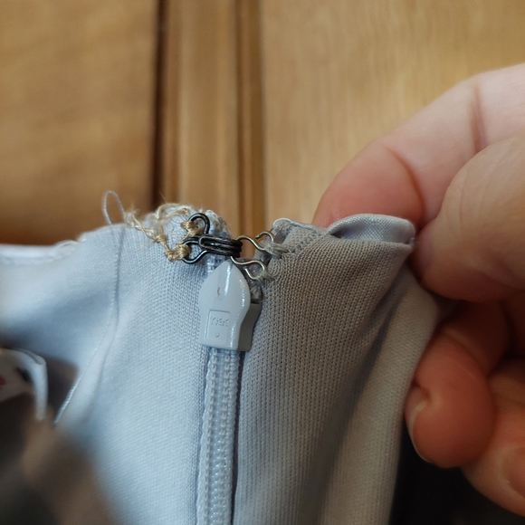 Strapless silver sequined satin top - Picture 5 of 5